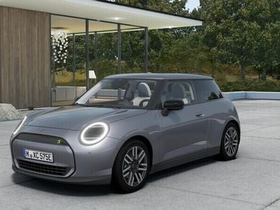 Okänd Begagnad 2024 Mini Cooper SE Classic Halvkombi | 488 300 kr