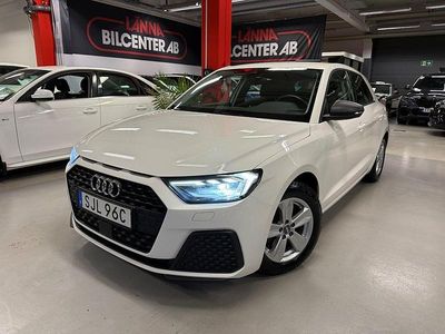 Vit Begagnad 2021 Audi A1 Sportback Proline Halvkombi | 189 000 kr (Marknadspris)