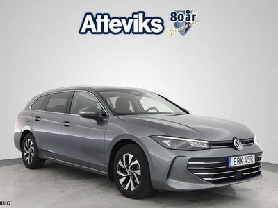 Grå Begagnad 2024 VW Passat | 329 900 kr (Bra pris)