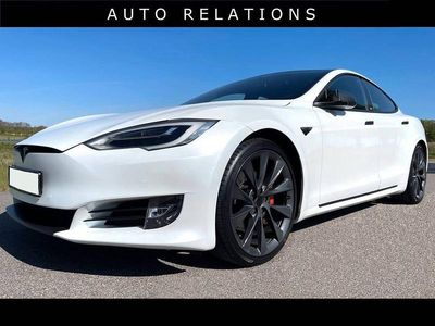 Vit Begagnad 2019 Tesla Model S Halvkombi | 675 000 kr