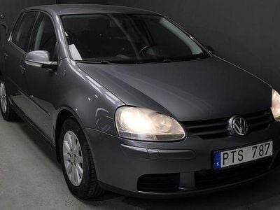 Begagnad VW Golf V Trendline 140 HK (102 kW) 2007 Grå Halvkombi