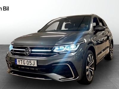 Begagnad VW Tiguan Allspace R-line 200 HK (147 kW) 2022 Grå SUV