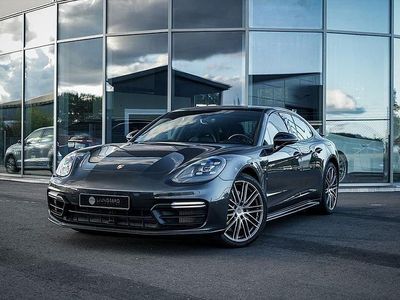 Porsche Panamera 4