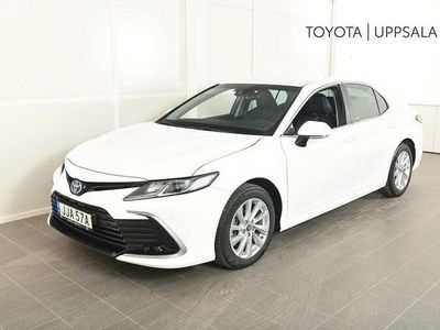 begagnad Toyota Camry Active hybrid automat 2024, Sedan