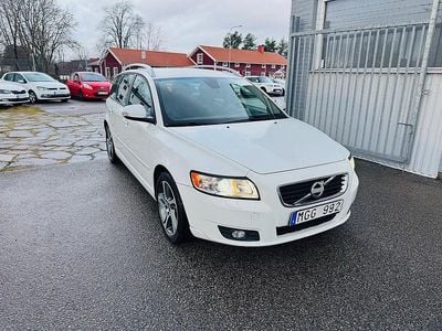 Vit Begagnad 2011 Volvo V50 Kombi | 69 900 kr (Lite dyr)