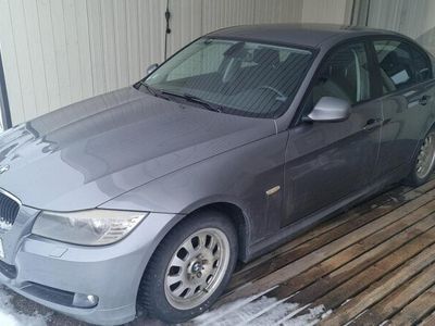 begagnad BMW 318 d Sedan Comfort Euro 5