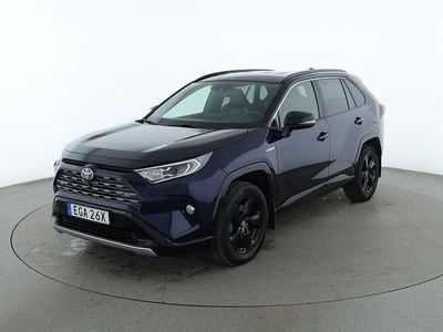 Begagnad Toyota RAV4 Hybrid 220 HK (161 kW) 2019 Blå SUV