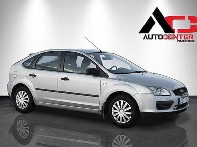 Silver Begagnad 2006 Ford Focus Halvkombi | 17 900 kr (Bra pris)