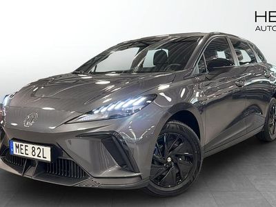Grå Begagnad 2023 MG MG4 EV Halvkombi | 254 900 kr (Marknadspris)