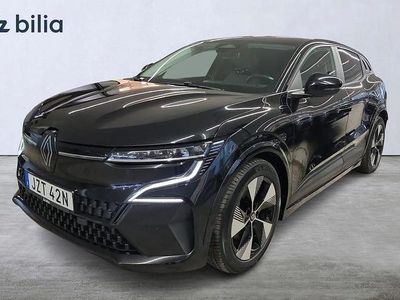 Svart Begagnad 2023 Renault Mégane IV Equilibre Halvkombi | 229 000 kr (Marknadspris)