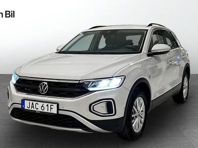 Grå Begagnad 2022 VW T-Roc SUV | 224 900 kr (Marknadspris)