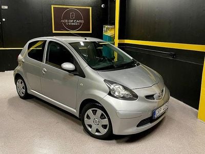 Silver Begagnad 2007 Toyota Aygo Halvkombi | 29 990 kr (Marknadspris)