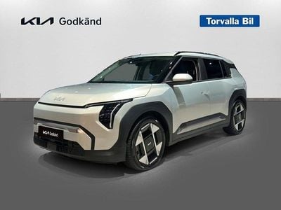 Ivory silver Begagnad 2024 Kia EV3 Plus SUV | 444 900 kr