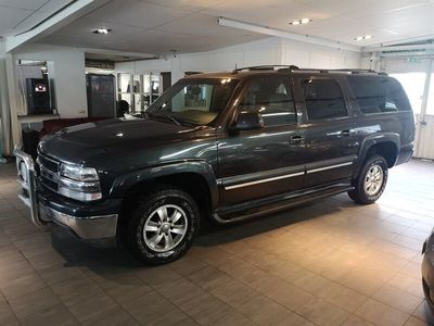 begagnad Chevrolet Suburban 1500 5.3 V8 FlexFuel 4WD Hydra-Matic, 299 2003, SUV