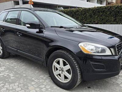 Svart Begagnad 2013 Volvo XC60 Momentum SUV | 89 000 kr (Marknadspris)