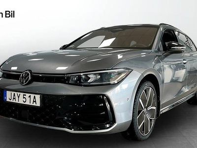 Begagnad VW Passat R-line 177 HK (130 kW) 2024 Grå Kombi