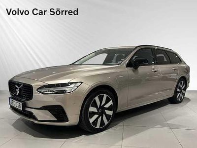 Grå Begagnad 2024 Volvo V90 Kombi | 489 900 kr (Lite dyr)