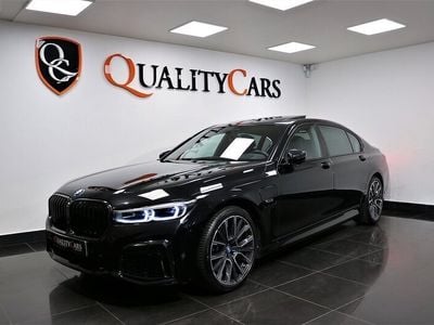 Svart Begagnad 2022 BMW 745 M Sport Sedan | 699 000 kr