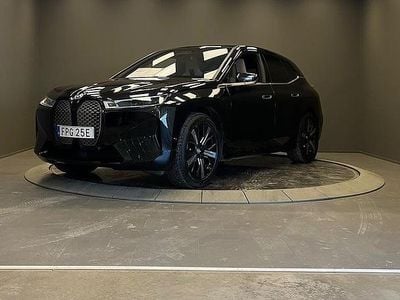 Begagnad BMW iX Comfort Edition 384 kW (523 HK) 2022 Svart SUV