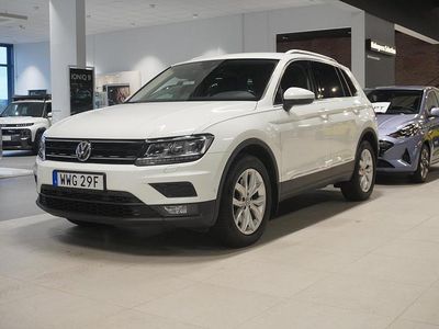 Vit Begagnad 2020 VW Tiguan SUV | 269 800 kr (Bra pris)
