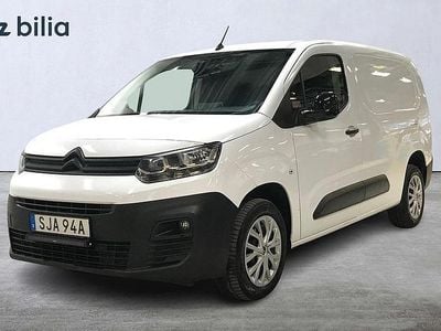 Vit Begagnad 2022 Citroën Berlingo Minibuss | 199 900 kr (Marknadspris)