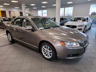 begagnad Volvo S80 D5 Summum Drag 185hk