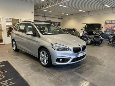 Silver Begagnad 2016 BMW 220 Gran Tourer Sport Line Minibuss | 144 900 kr