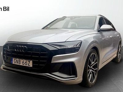 Begagnad Audi Q8 S-Line 340 HK (250 kW) 2021 Florettsilver metallic (s SUV