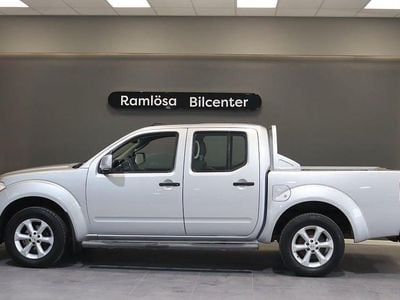 Begagnad Nissan Navara 190 HK (139 kW) 2012 Silver Pickup