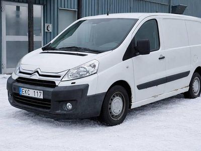 Vit Begagnad 2013 Citroën Jumpy Minibuss | 42 800 kr (Marknadspris)