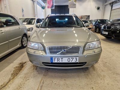 begagnad Volvo V70 2.4 Classic, Kinetic Euro 4