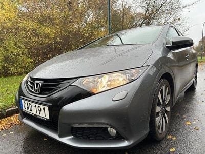 Begagnad Honda Civic Sport 141 HK (103 kW) 2014 Ljusgrå Kombi