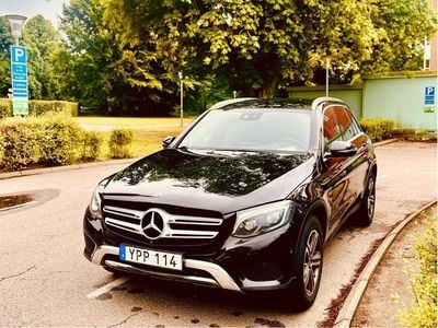 Mercedes GLC220
