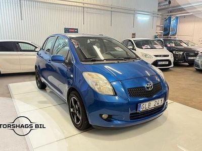 Begagnad Toyota Yaris 87 HK (63 kW) 2007 Blå Halvkombi