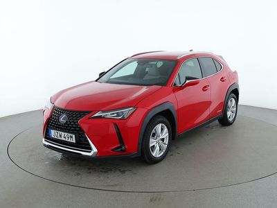 Röd Begagnad 2019 Lexus UX 250h E-FOUR SUV | 211 000 kr (Bra pris)