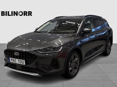 Begagnad Ford Focus Active 2023 Grå Kombi