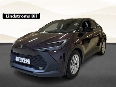 Begagnad Toyota C-HR Style 141 HK (103 kW) 2024 Lila SUV