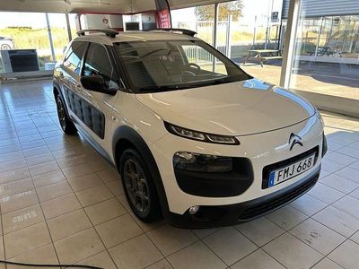 Vit Begagnad 2014 Citroën C4 Cactus PureTech Halvkombi | 63 000 kr (Lite dyr)