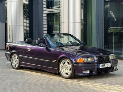 Begagnad BMW M3 Cabriolet 321 HK (236 kW) 1997 Lila Cab