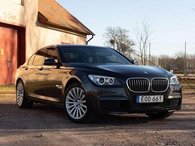 Begagnad BMW 730 M Sport 259 HK (190 kW) 2014 Svart Sedan