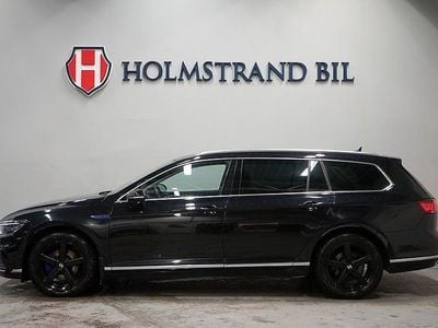Svart Begagnad 2023 VW Passat Executive Kombi | 294 900 kr (Lite dyr)