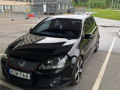 Ninja black Begagnad 2006 VW Golf V GTI Halvkombi | 69 900 kr (Lite dyr)