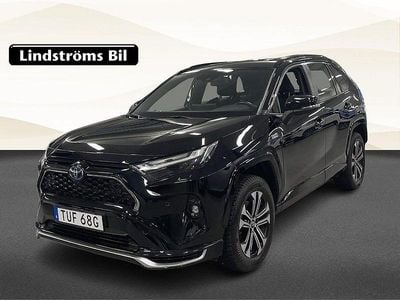 Svart Begagnad 2022 Toyota RAV4 Hybrid Active SUV | 419 000 kr (Lite dyr)
