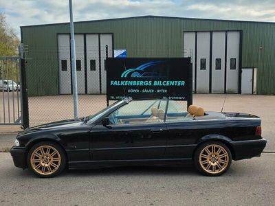 Begagnad BMW 320 Cabriolet 150 HK (110 kW) 1996 Svart Cab