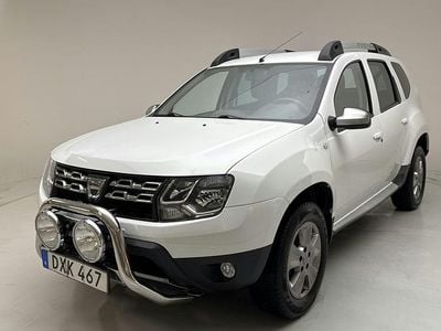 Vit Begagnad 2015 Dacia Duster | 94 000 kr (Marknadspris)