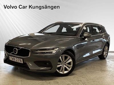 Grå Begagnad 2020 Volvo V60 Momentum Kombi | 219 900 kr (Marknadspris)