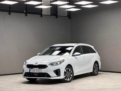 Begagnad Kia Ceed Sportswagon Advance 141 HK (103 kW) 2021 Vit Kombi