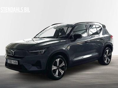 Begagnad Volvo XC40 Core 175 kW (238 HK) 2023 Grå SUV