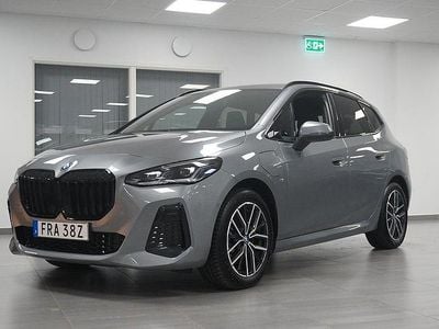 Grå Begagnad 2023 BMW 230 M Sport Kombi | 469 900 kr