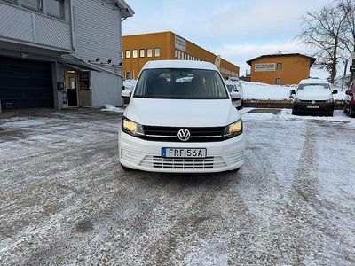 Vit Begagnad 2020 VW Caddy Maxi Life Minibuss | 289 800 kr (Dyr)